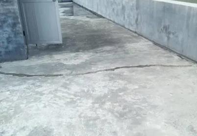 顺城楼顶漏水维修公司分享下如何解决卫生间隐蔽部位漏水的问题?